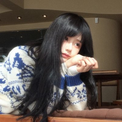 男人与婴儿